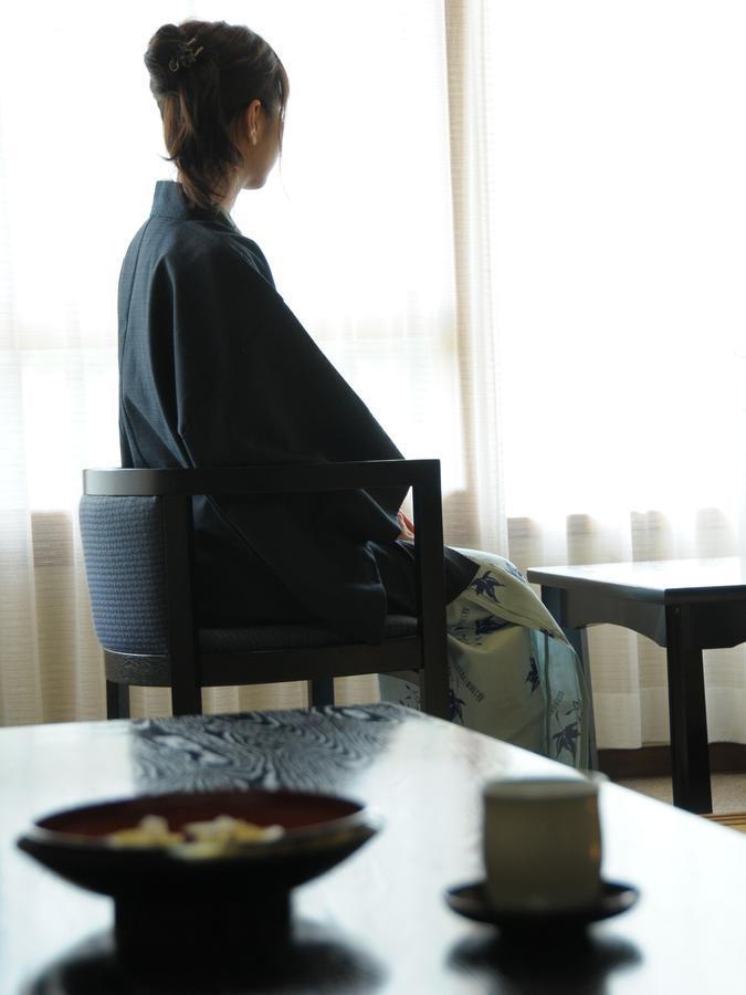 Spa & Resort Hotel Akinomiyasanso Akita Bagian luar foto